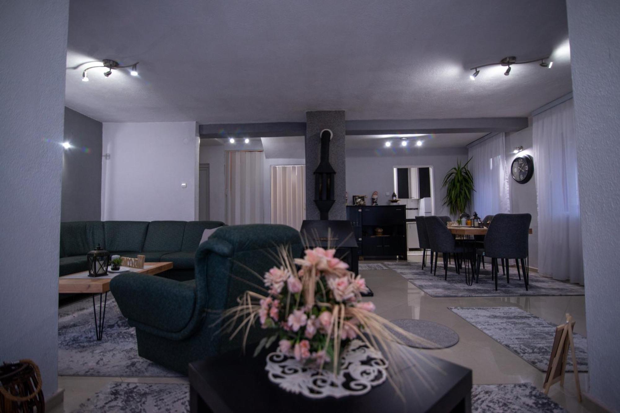 Villa Kiko Mountain Village Битоля Екстериор снимка