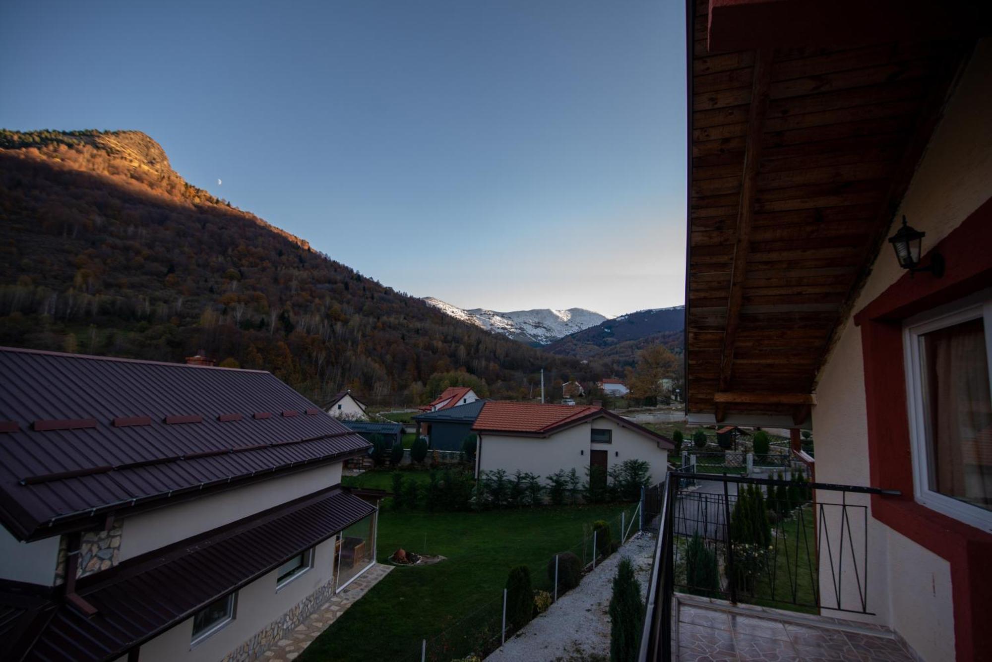 Villa Kiko Mountain Village Битоля Екстериор снимка
